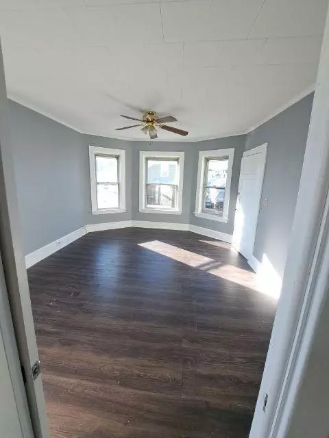 27 First Ave, Woonsocket, RI 02895 photo 4