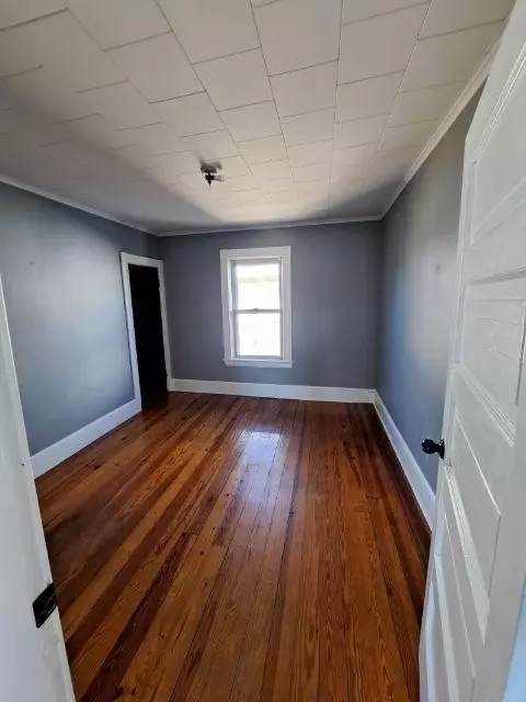 27 First Ave, Woonsocket, RI 02895 photo 5