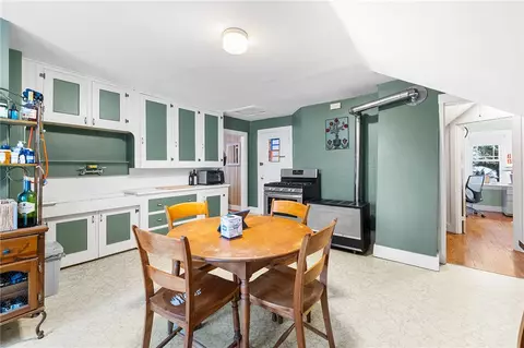 395 S Main St, Woonsocket, RI 02895 photo 29