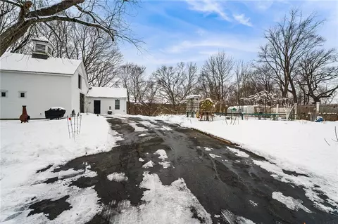 395 S Main St, Woonsocket, RI 02895 photo 43