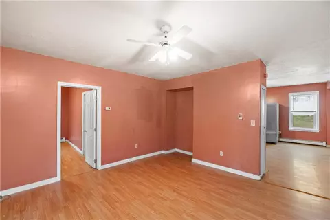 35 Rivulet St, Woonsocket, RI 02895 photo 16