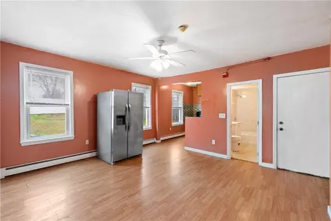 35 Rivulet St, Woonsocket, RI 02895 photo 6