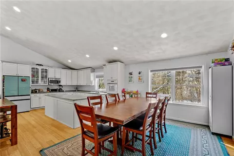 460 Ten Rod Rd, Exeter, RI 02822 photo 9