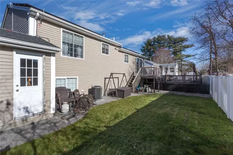 36 Step Cir, Warwick, RI 02889 photo 32