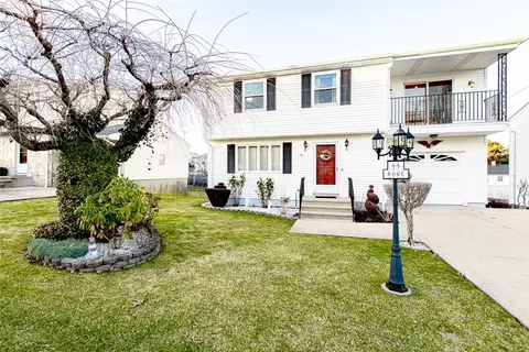 44 Howe St, Cumberland, RI 02864