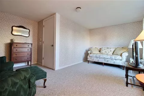 38 Spruce St, Westerly, RI 02891 photo 16