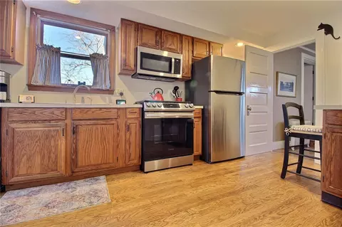 38 Spruce St, Westerly, RI 02891 photo 11