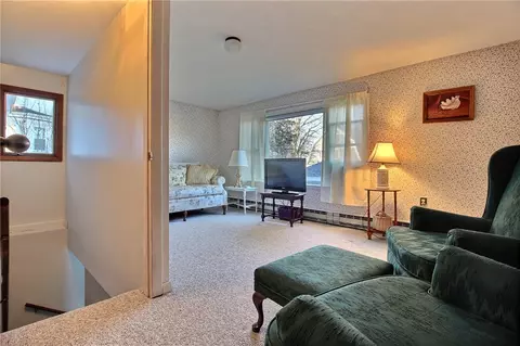 38 Spruce St, Westerly, RI 02891 photo 14
