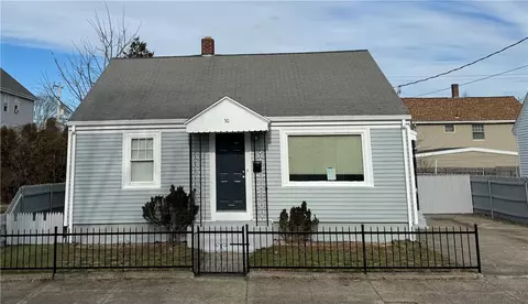 50 Ordway St, Pawtucket, RI 02861
