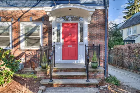 153 Morris Ave, Providence, RI 02906 photo 4