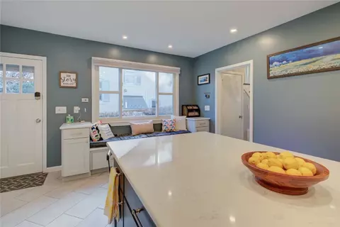 153 Morris Ave, Providence, RI 02906 photo 20