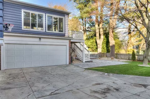 153 Morris Ave, Providence, RI 02906 photo 46