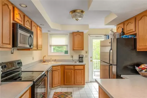 3399 Post Rd #19, Warwick, RI 02886 photo 5
