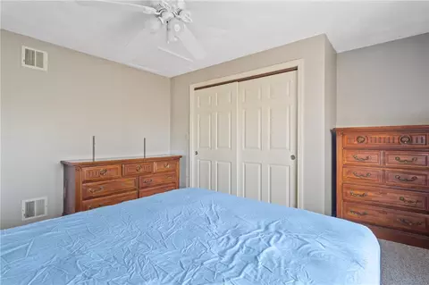 20 Devon Ct, Warwick, RI 02889 photo 16