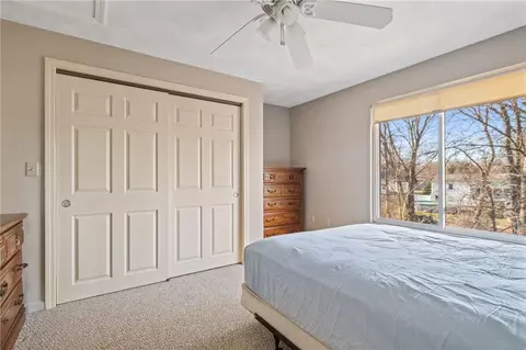 20 Devon Ct, Warwick, RI 02889 photo 15