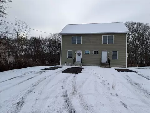 39 Batterson Ave, Westerly, RI 02891 photo 2