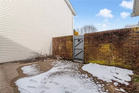 955 Brighton Way, Warwick, RI 02886 photo 22