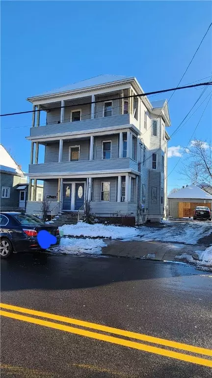 262 Union Ave, Providence, RI 02909