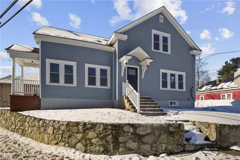 283 Milton Rd, Warwick, RI 02888 photo 3