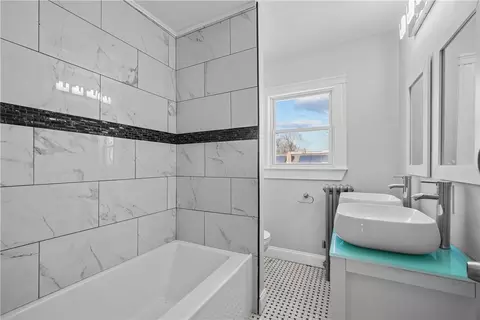 283 Milton Rd, Warwick, RI 02888 photo 22