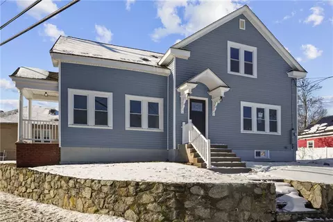 283 Milton Rd, Warwick, RI 02888 photo 2