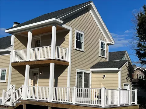 348 Coe St, Woonsocket, RI 02895 photo 20