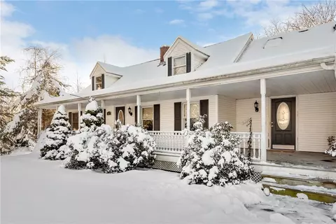 64 Grove Ln, Burrillville, RI 02859