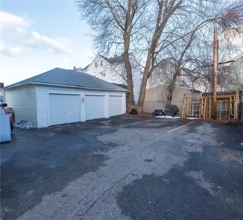201 4th Ave, Woonsocket, RI 02895 photo 49