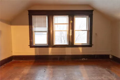 201 4th Ave, Woonsocket, RI 02895 photo 42