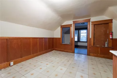 201 4th Ave, Woonsocket, RI 02895 photo 43