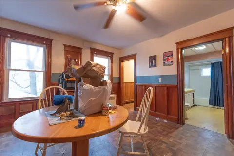 201 4th Ave, Woonsocket, RI 02895 photo 18