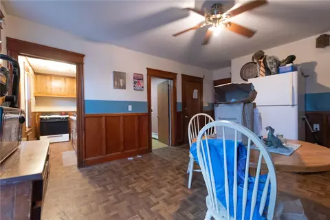 201 4th Ave, Woonsocket, RI 02895 photo 17