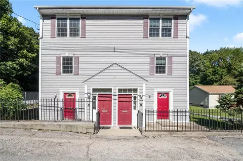 24 Stillwater Rd, Smithfield, RI 02917