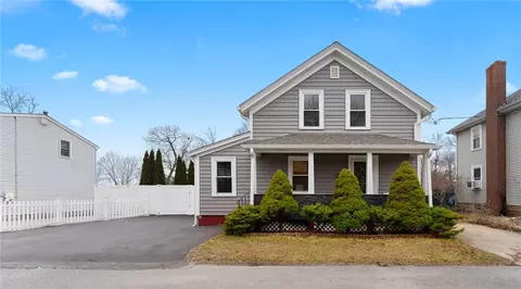20 Eddy St, Cumberland, RI 02864