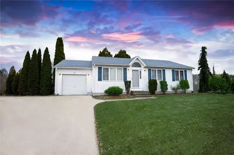 55 Alexander St, North Providence, RI 02904