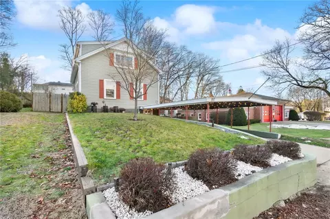 197 Providence St, Woonsocket, RI 02895 photo 2