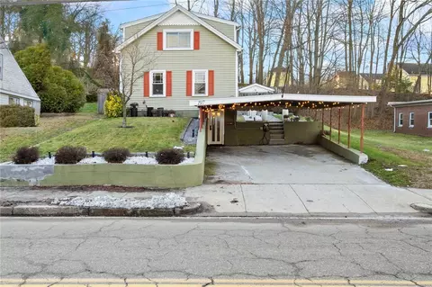 197 Providence St, Woonsocket, RI 02895