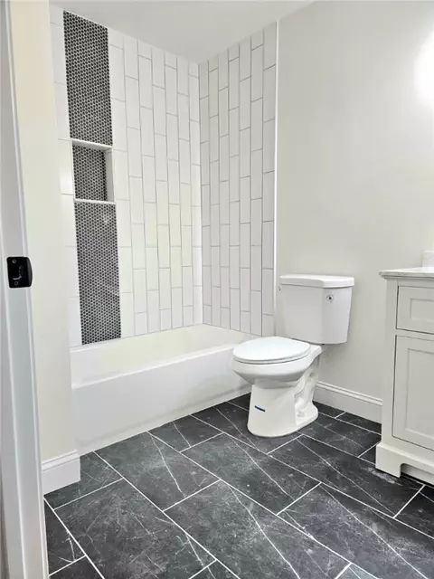 261 Warrington St, Providence, RI 02907 photo 24