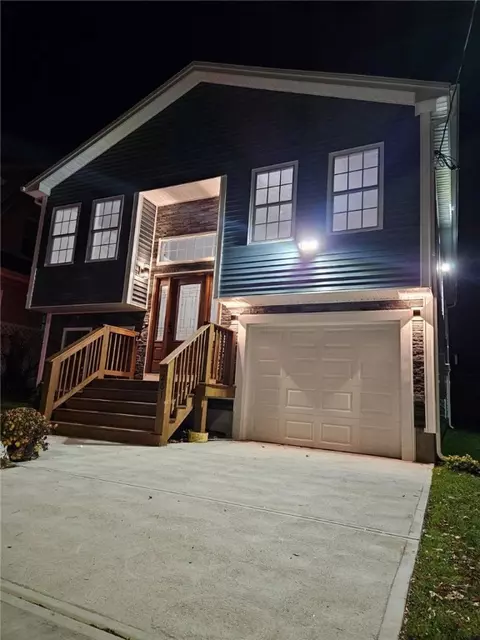 261 Warrington St, Providence, RI 02907 photo 4