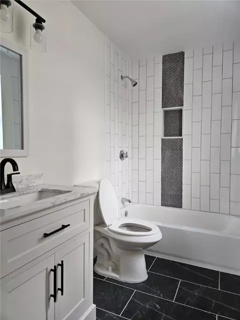261 Warrington St, Providence, RI 02907 photo 23