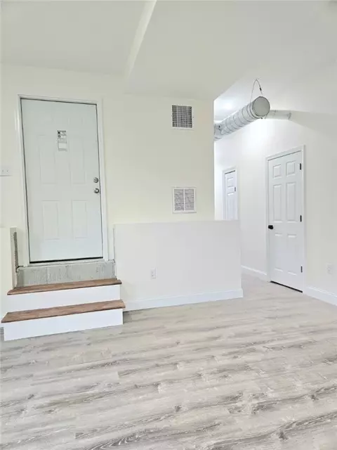 261 Warrington St, Providence, RI 02907 photo 27