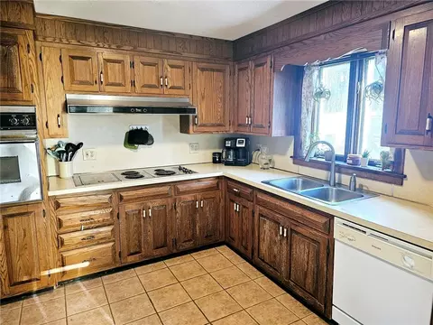 4 Cabin Ct, Westerly, RI 02891 photo 15