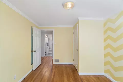 76 Leslie Rd, Warwick, RI 02888 photo 21