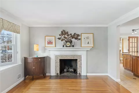 76 Leslie Rd, Warwick, RI 02888 photo 14