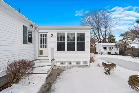 76 Leslie Rd, Warwick, RI 02888 photo 38