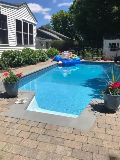76 Leslie Rd, Warwick, RI 02888 photo 42