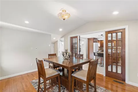 76 Leslie Rd, Warwick, RI 02888 photo 11