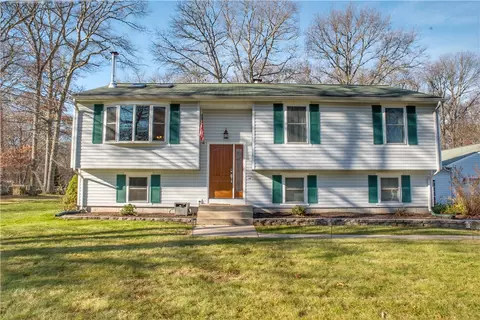 1000 Broad Rock Rd, South Kingstown, RI 02879