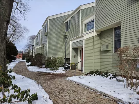 274 S Main St #39, Providence, RI 02903