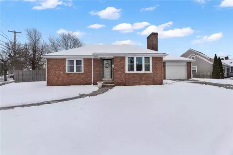 389 Armistice Blvd, Pawtucket, RI 02861